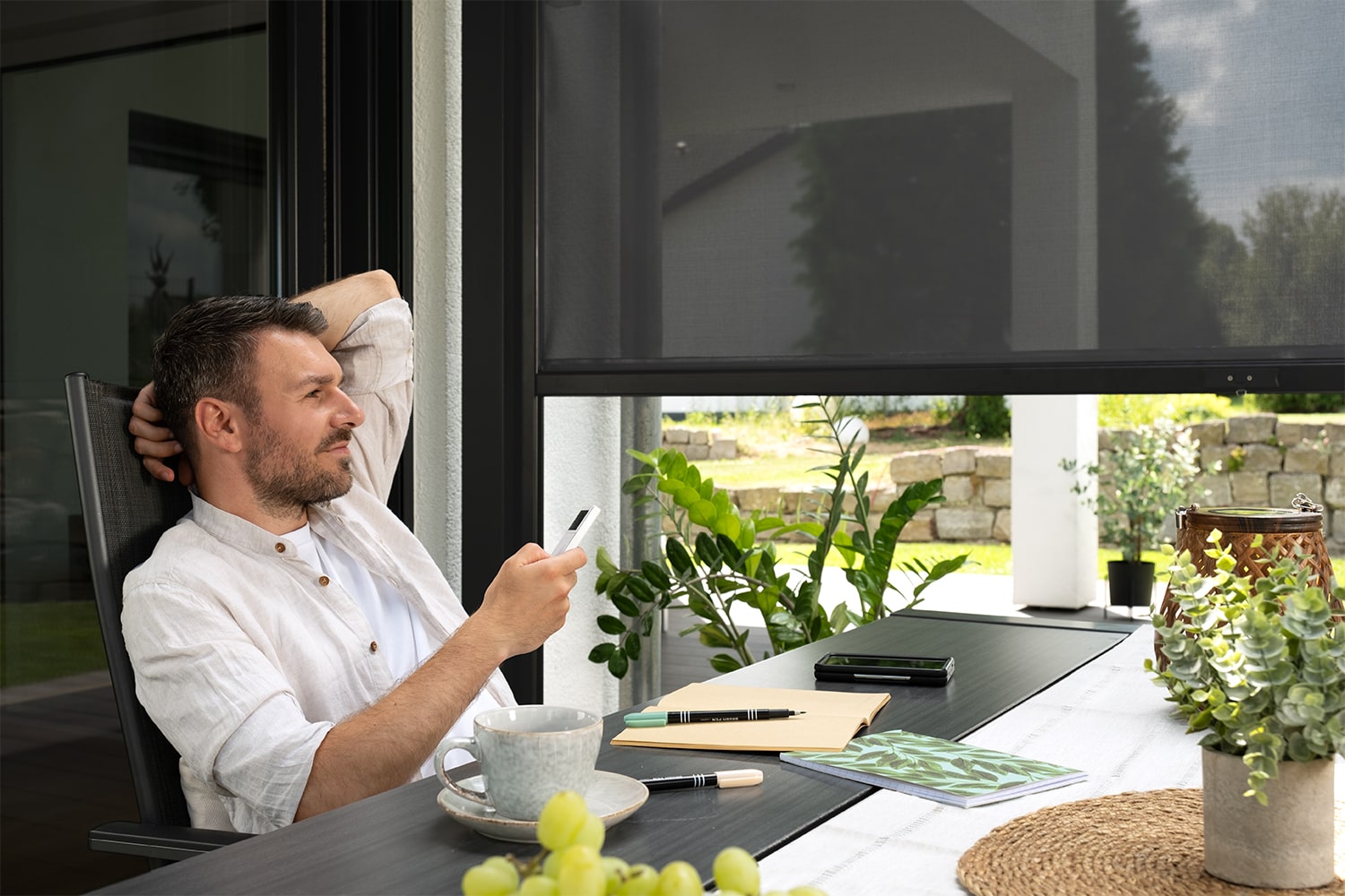 Vorhang / Sonnenschutzrollo für Pergola "ZEUS", weiß oder anthrazit